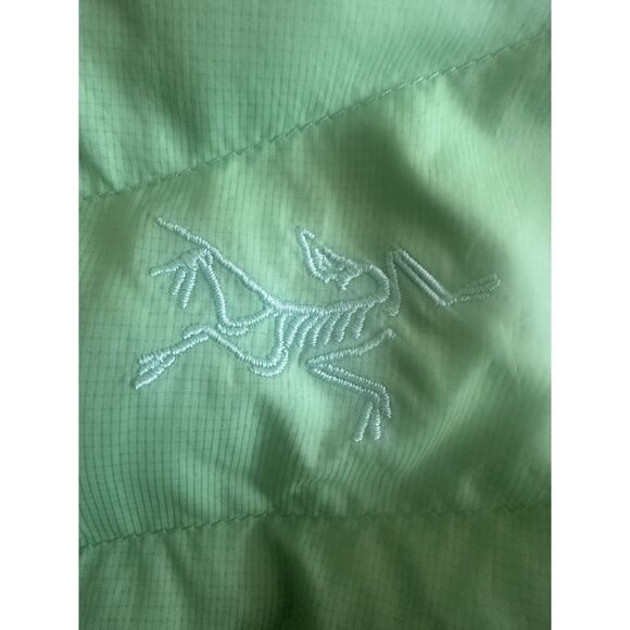 Arc'teryx Women's CERIUM LT HOODY 850 Down Puffer Jacket - Size SM - Gorpcore - Picture 2 of 14